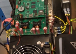 In Schaltschrank eingebauter TEC-Controller